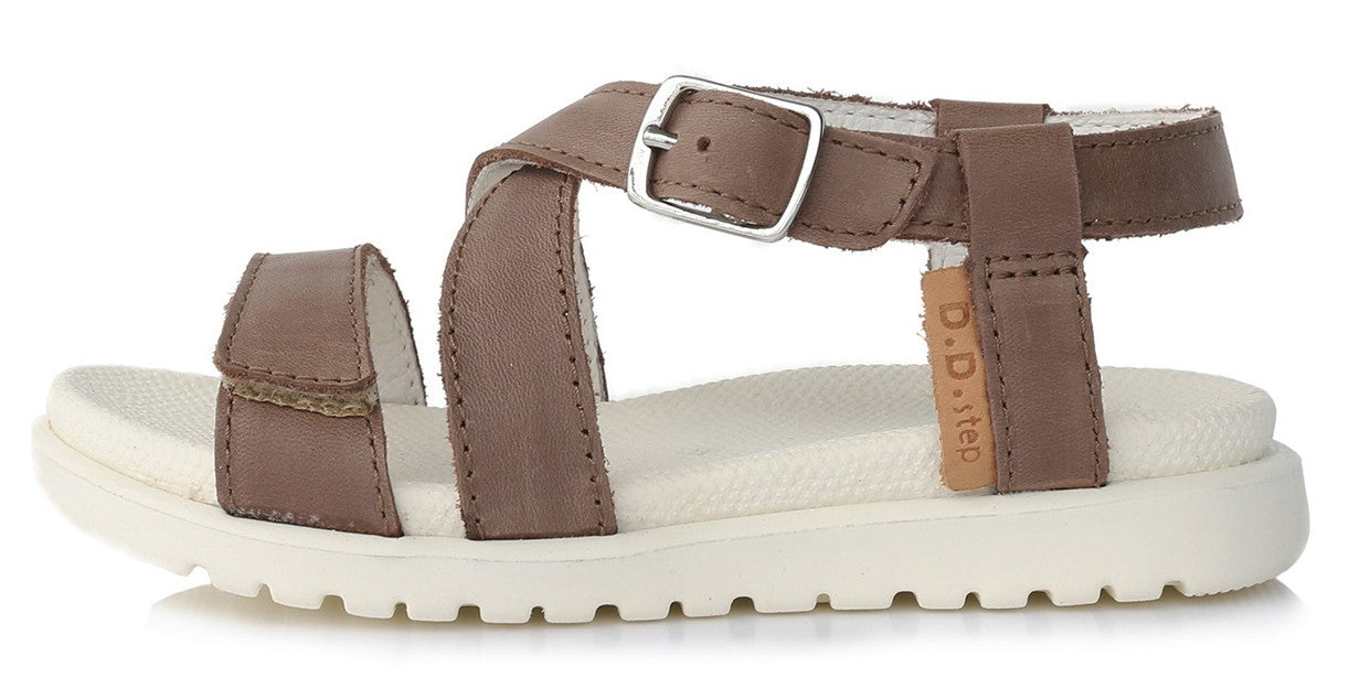 D.D.Step batai mergaitėms – itin lengvi