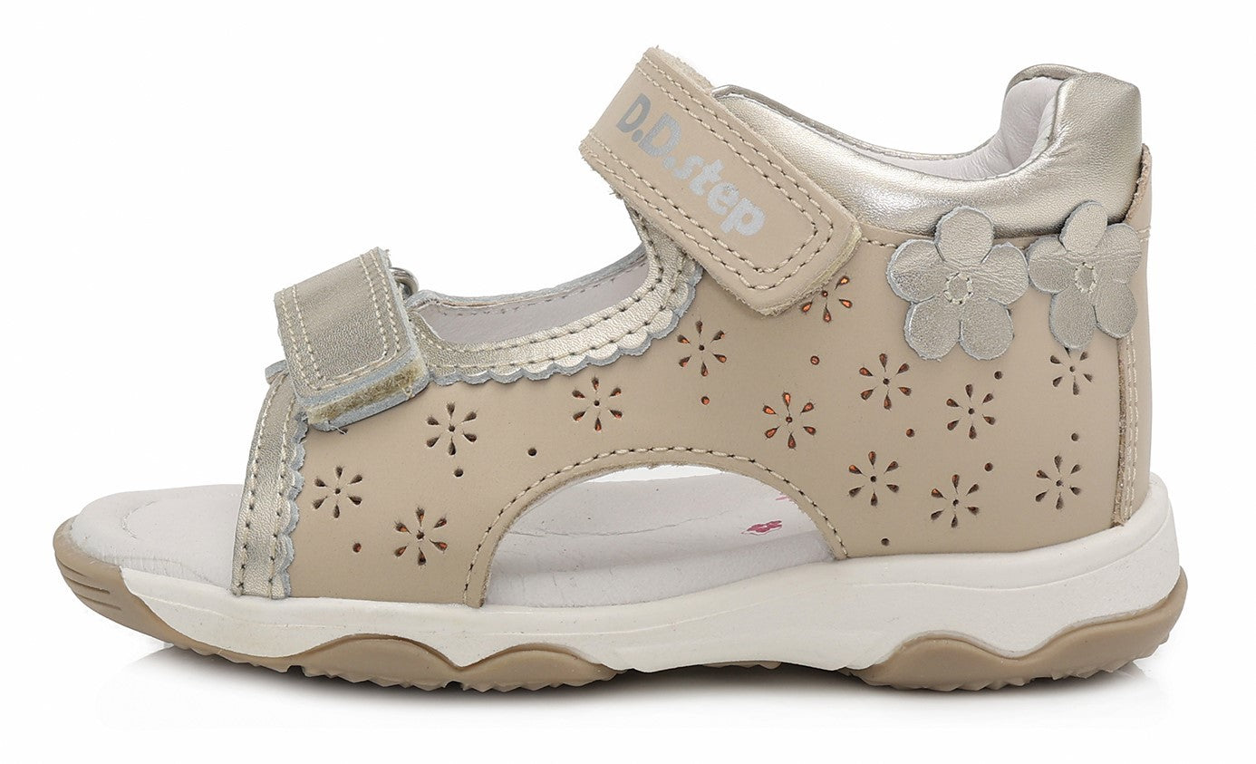 D.D.Step batai mergaitėms – itin lengvi