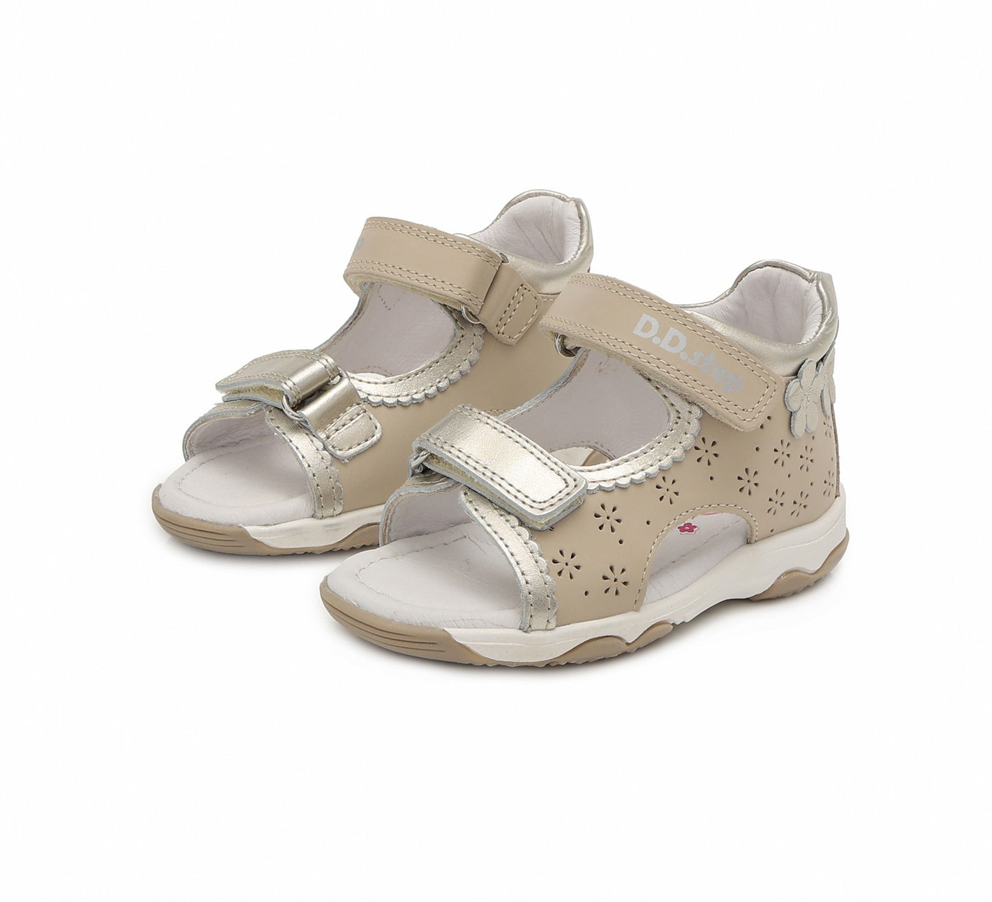 D.D.Step batai mergaitėms – itin lengvi