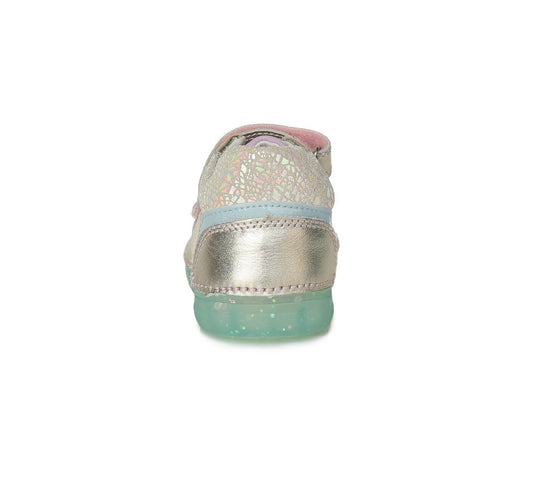 D.D.Step batai mergaitėms rudeniui ir pavasariui – itin lengvi