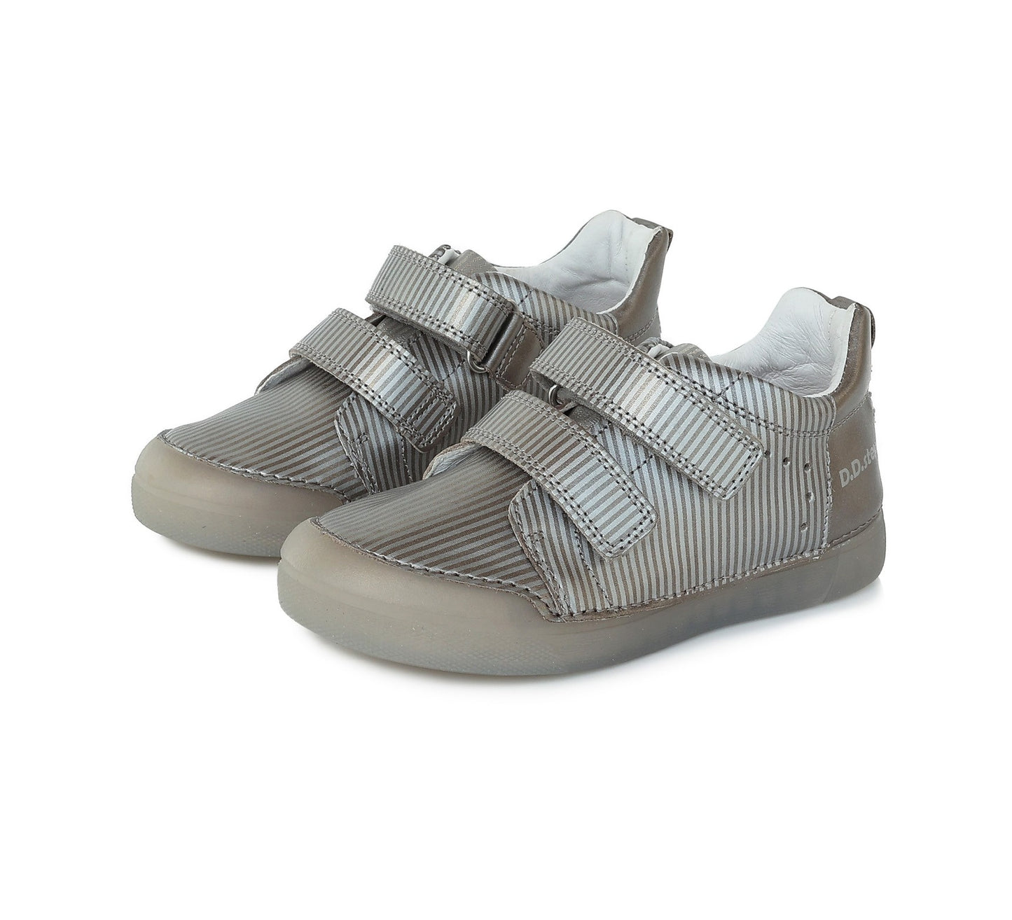 D.D.Step batai mergaitėms rudeniui ir pavasariui – itin lengvi