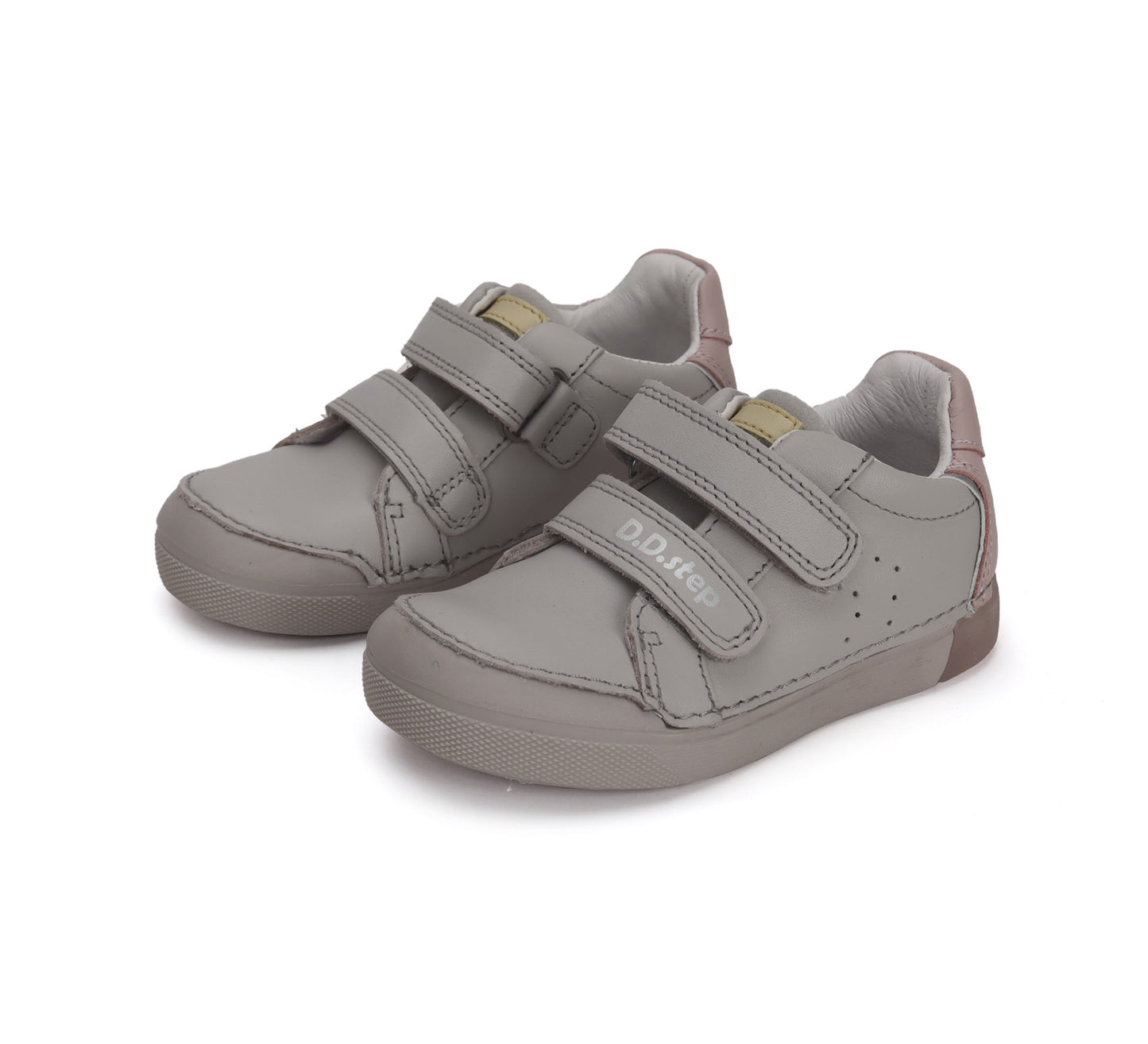 D.D.Step batai pilka mergaitėms rudeniui ir pavasariui – itin lengvi