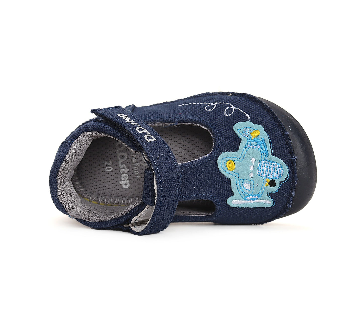 Barefoot D.D.Step batai berniukams – natūralaus judesio laisvė