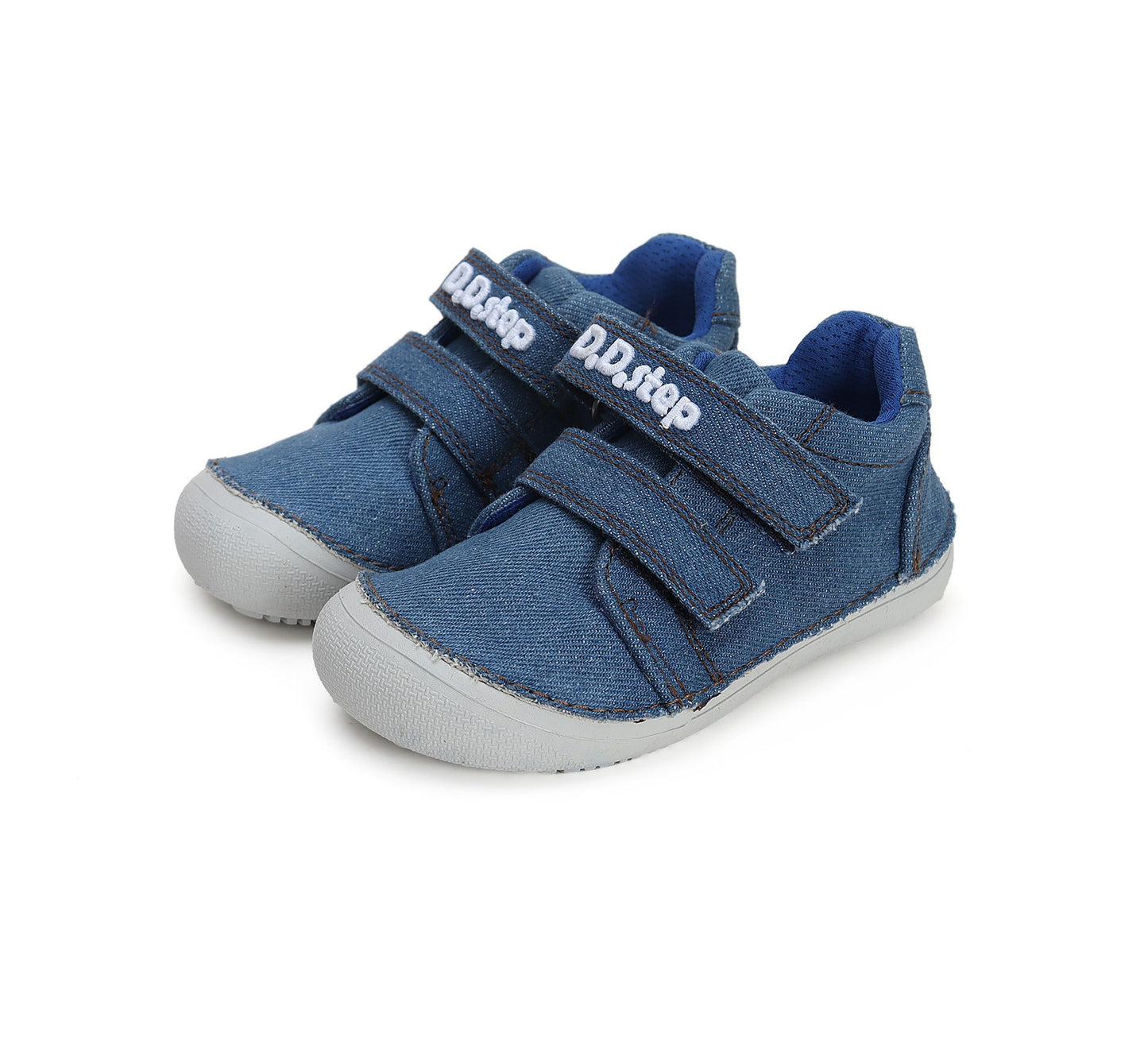 Barefoot D.D.Step batai berniukams – natūralaus judesio laisvė