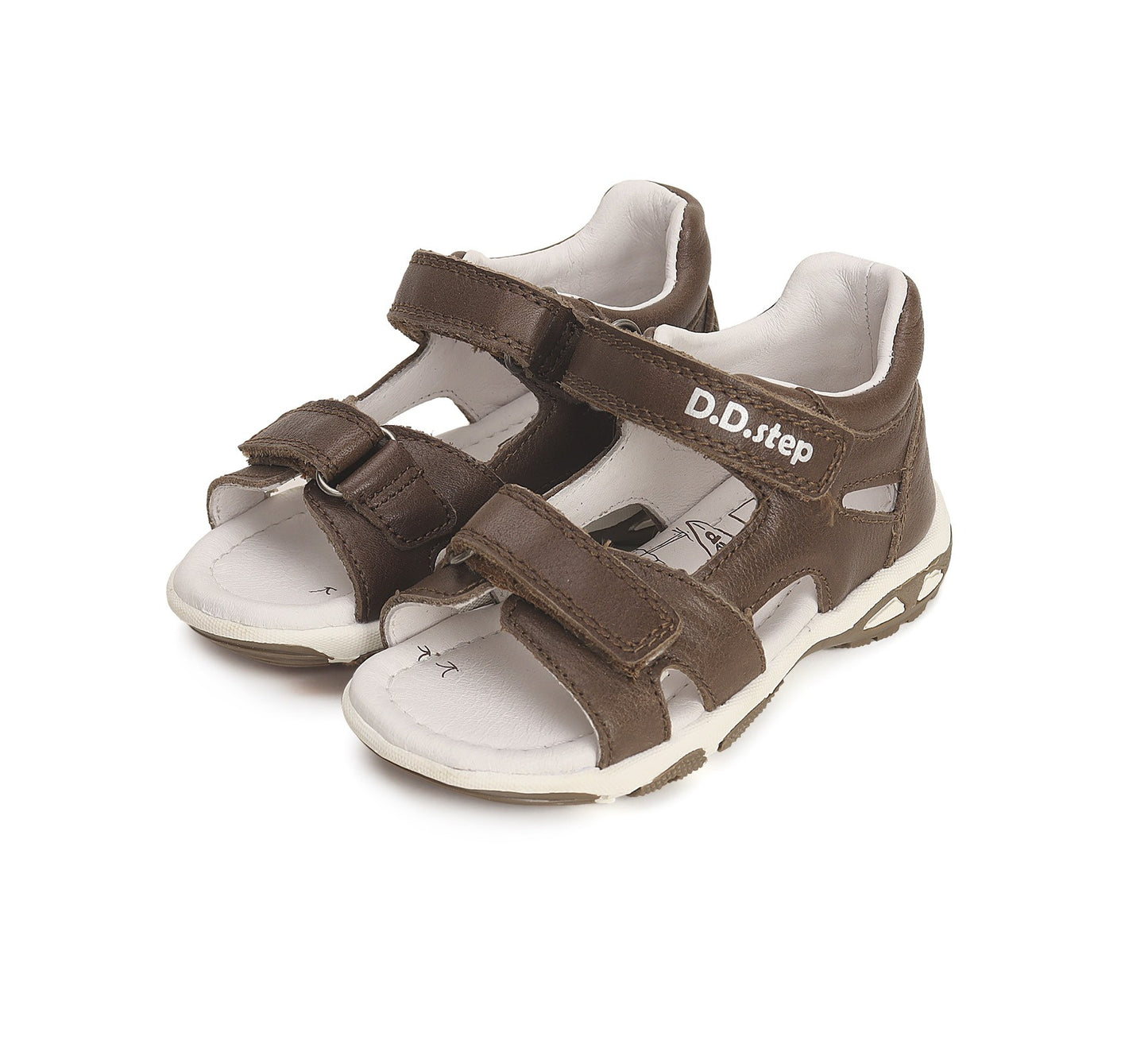 D.D.Step batai berniukams – itin lengvi