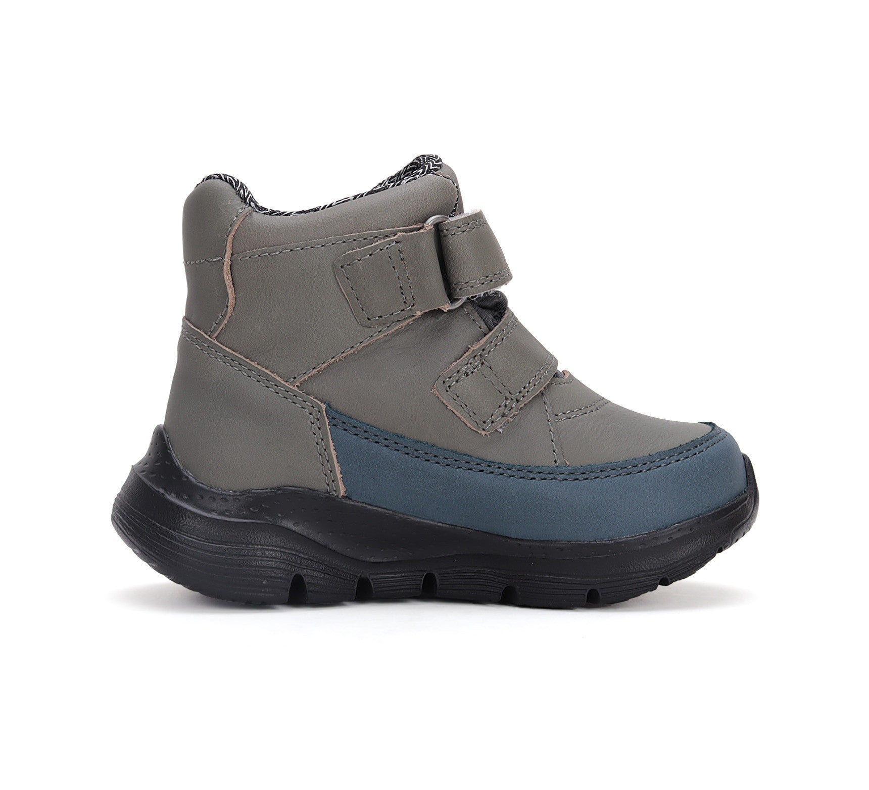 D.D.Step batai berniukams rudeniui ir pavasariui – neperšlampami, itin lengvi