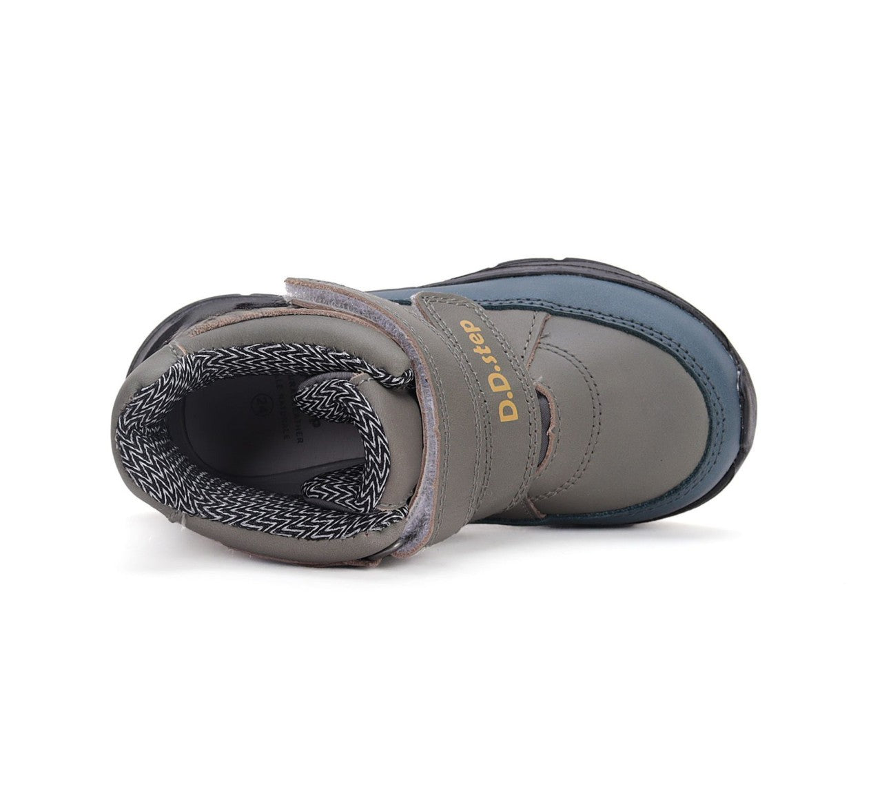 D.D.Step batai berniukams rudeniui ir pavasariui – neperšlampami, itin lengvi