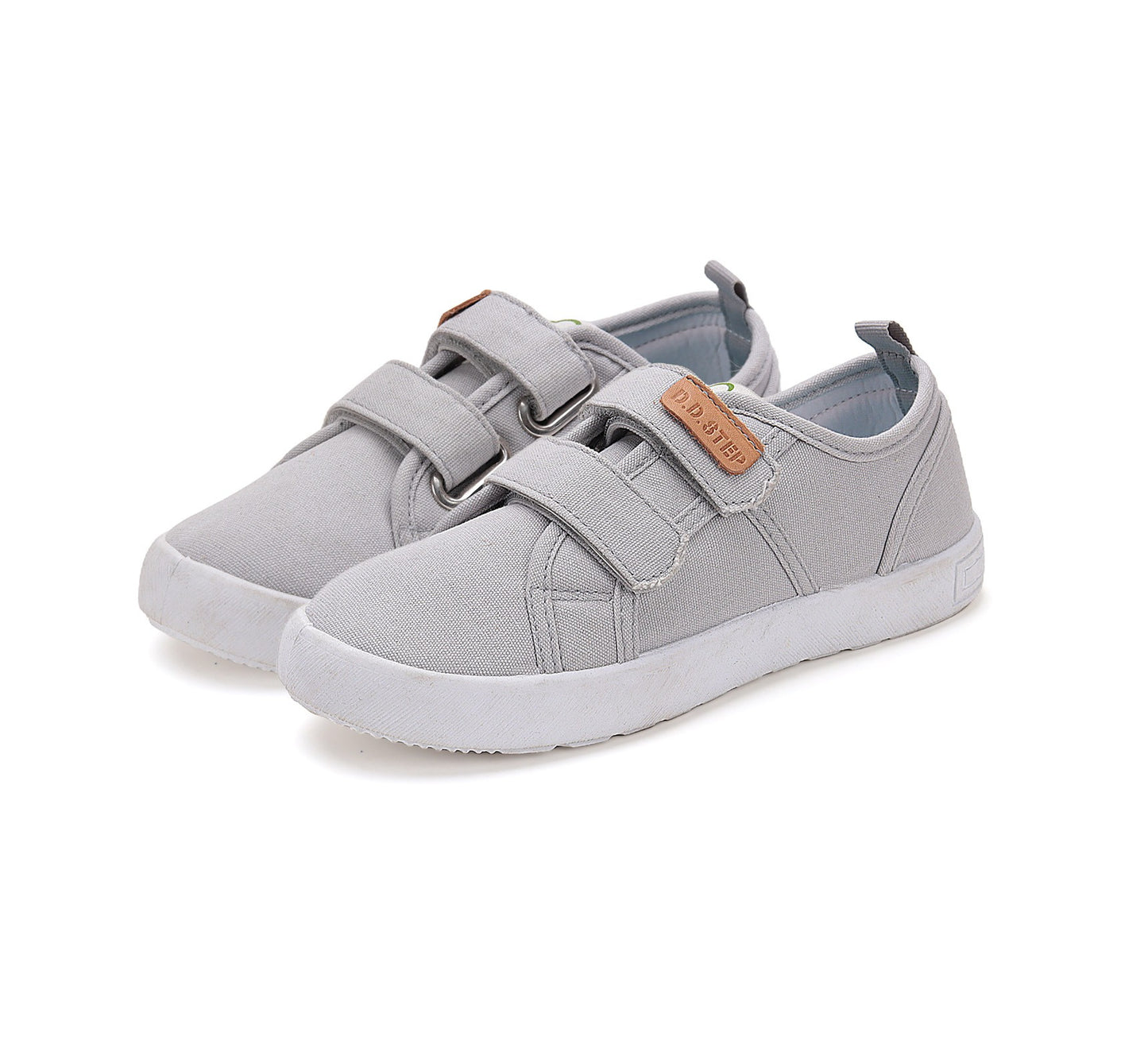 D.D.Step batai pilka mergaitėms – itin lengvi