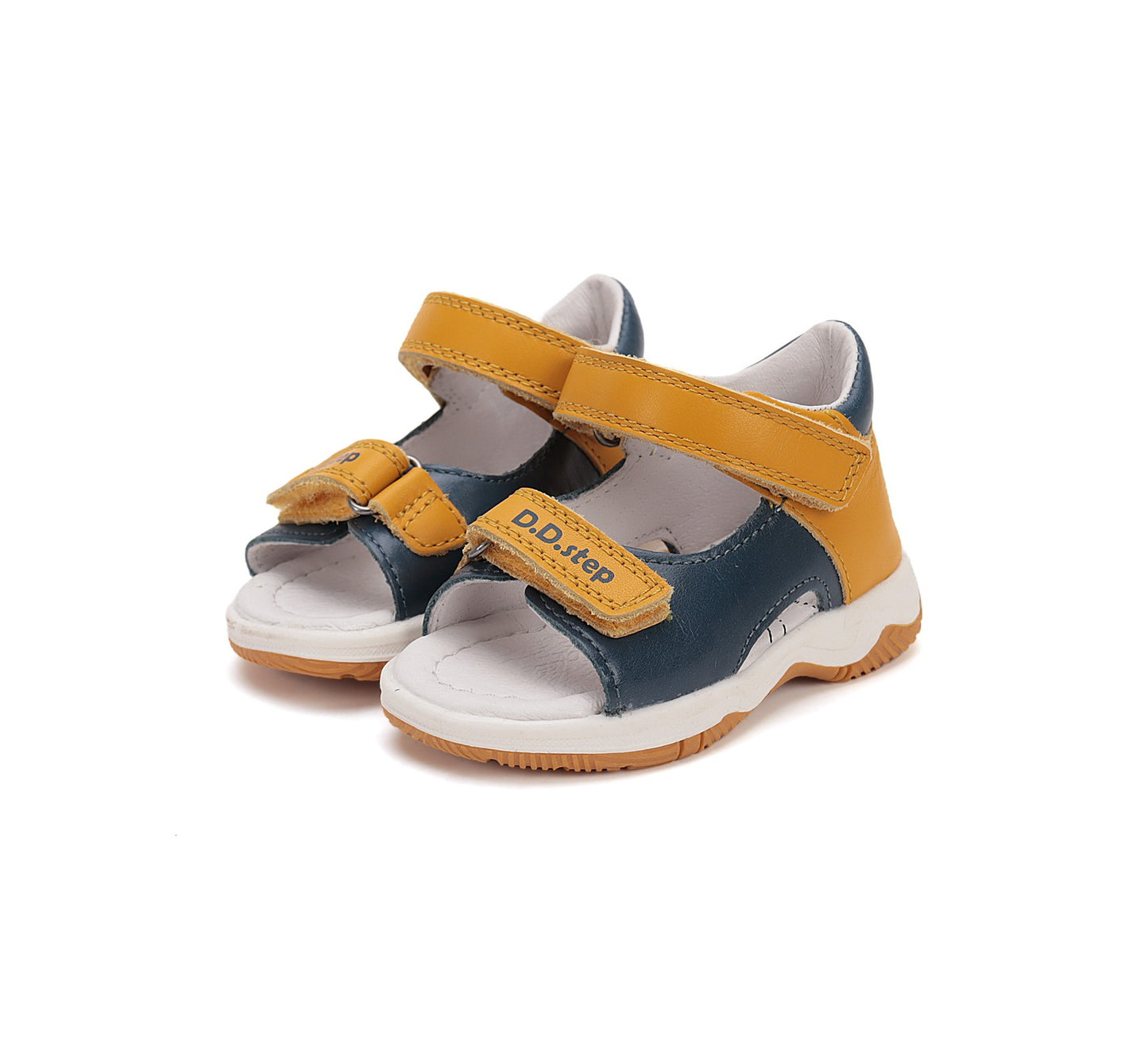 D.D.Step batai berniukams – itin lengvi