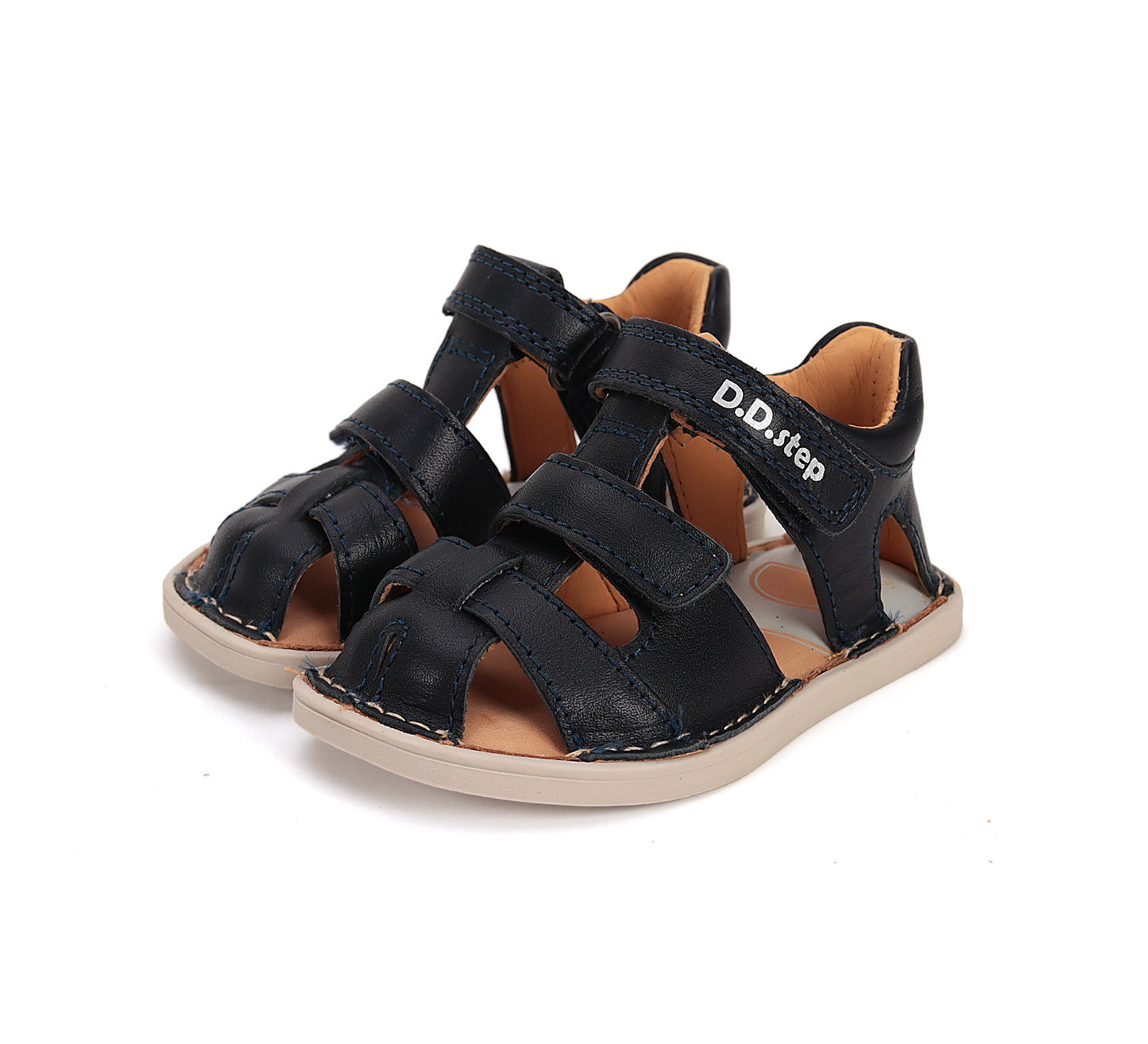 Barefoot D.D.Step batai berniukams – natūralaus judesio laisvė