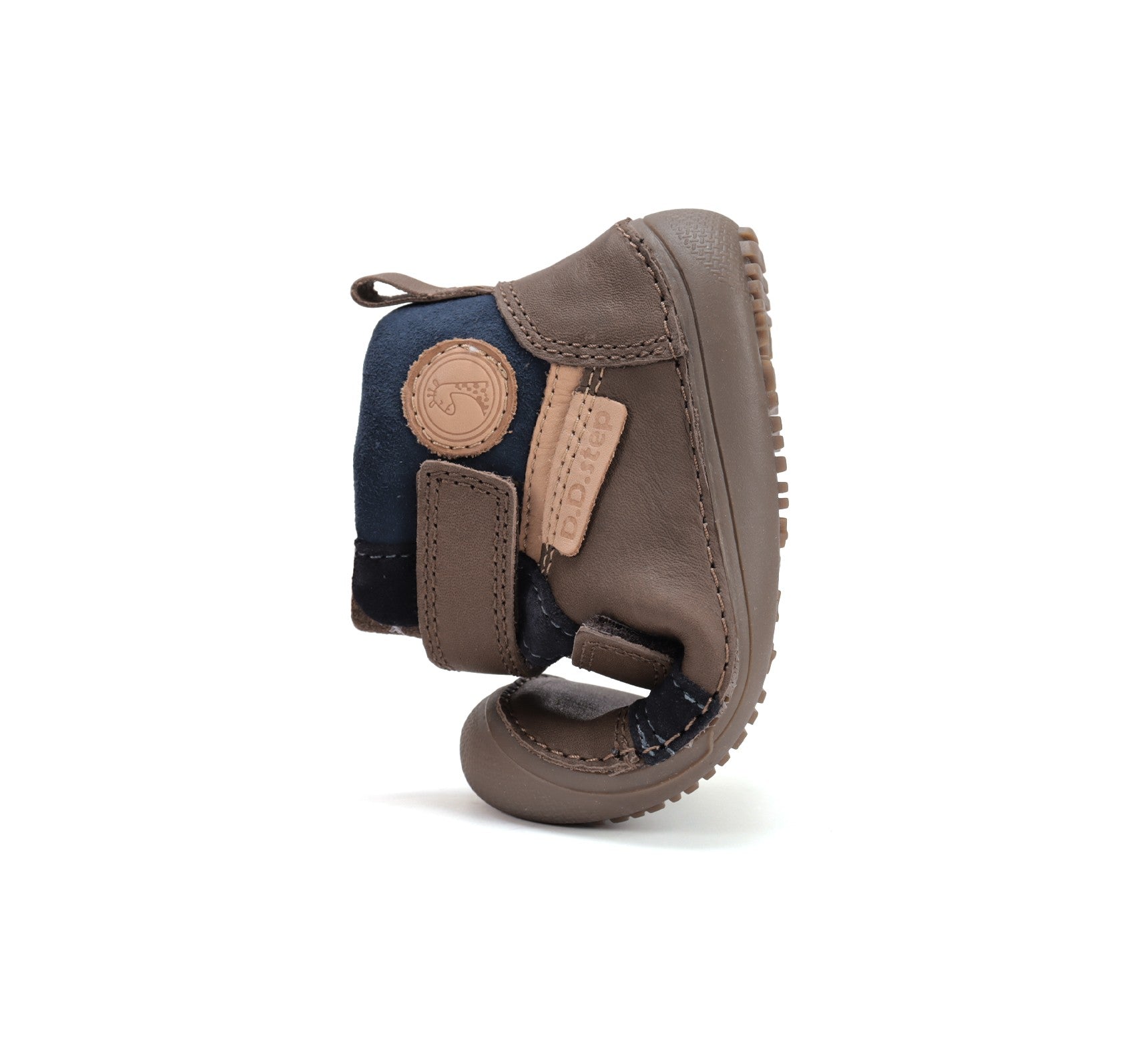 Barefoot D.D.Step batai berniukams rudeniui ir pavasariui – natūralaus judesio laisvė