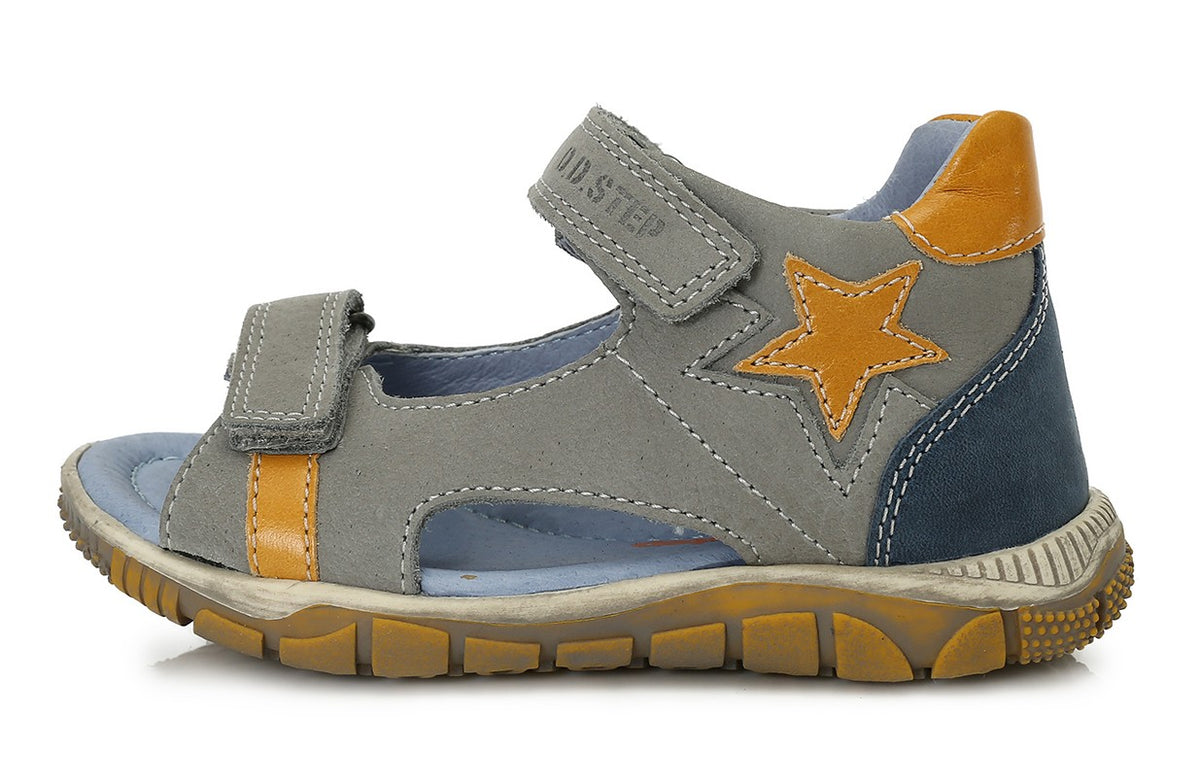 D.D.Step batai berniukams – itin lengvi