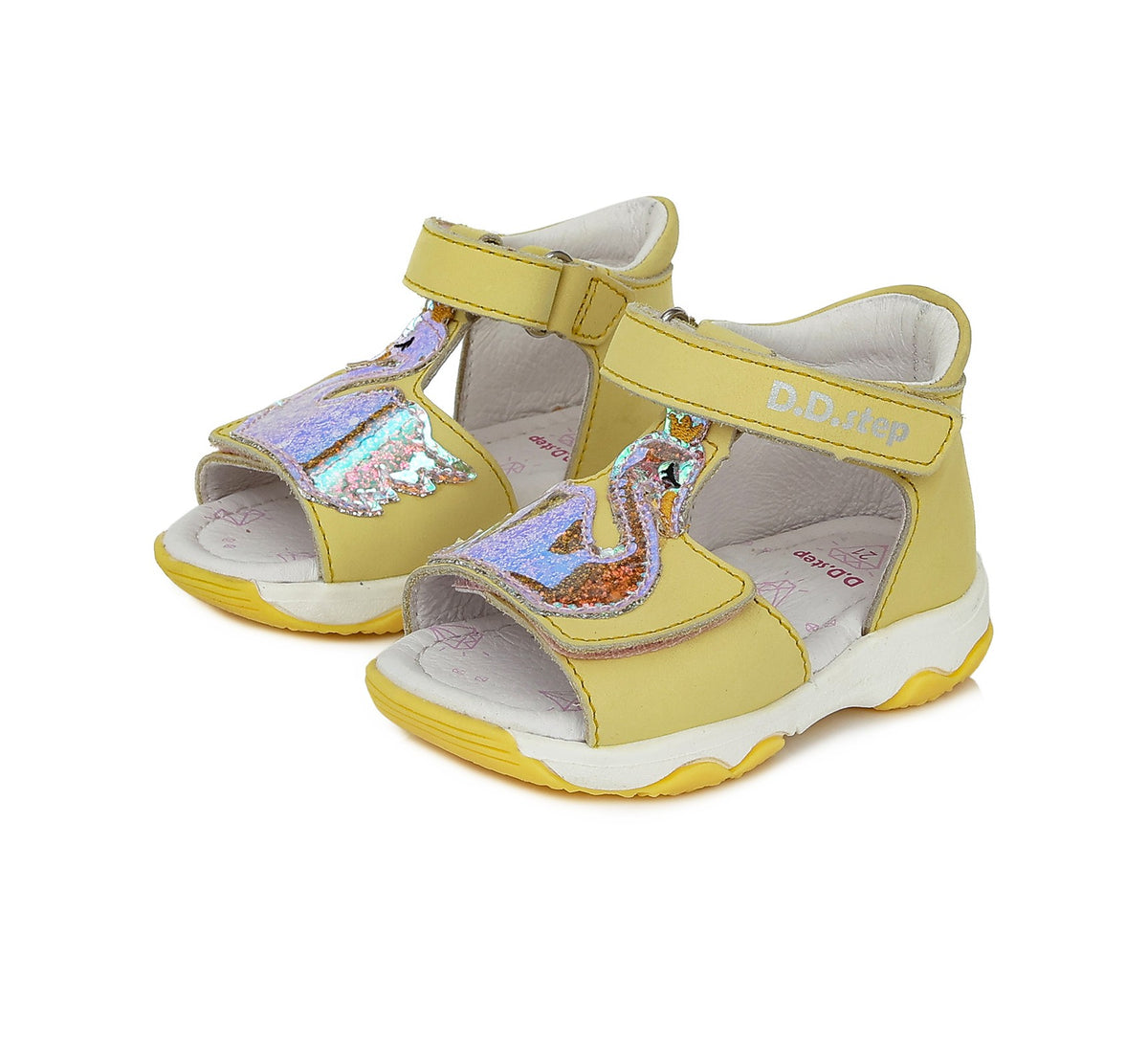 D.D.Step batai mergaitėms – itin lengvi