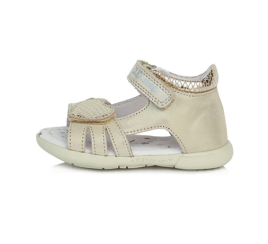 D.D.Step batai mergaitėms – itin lengvi