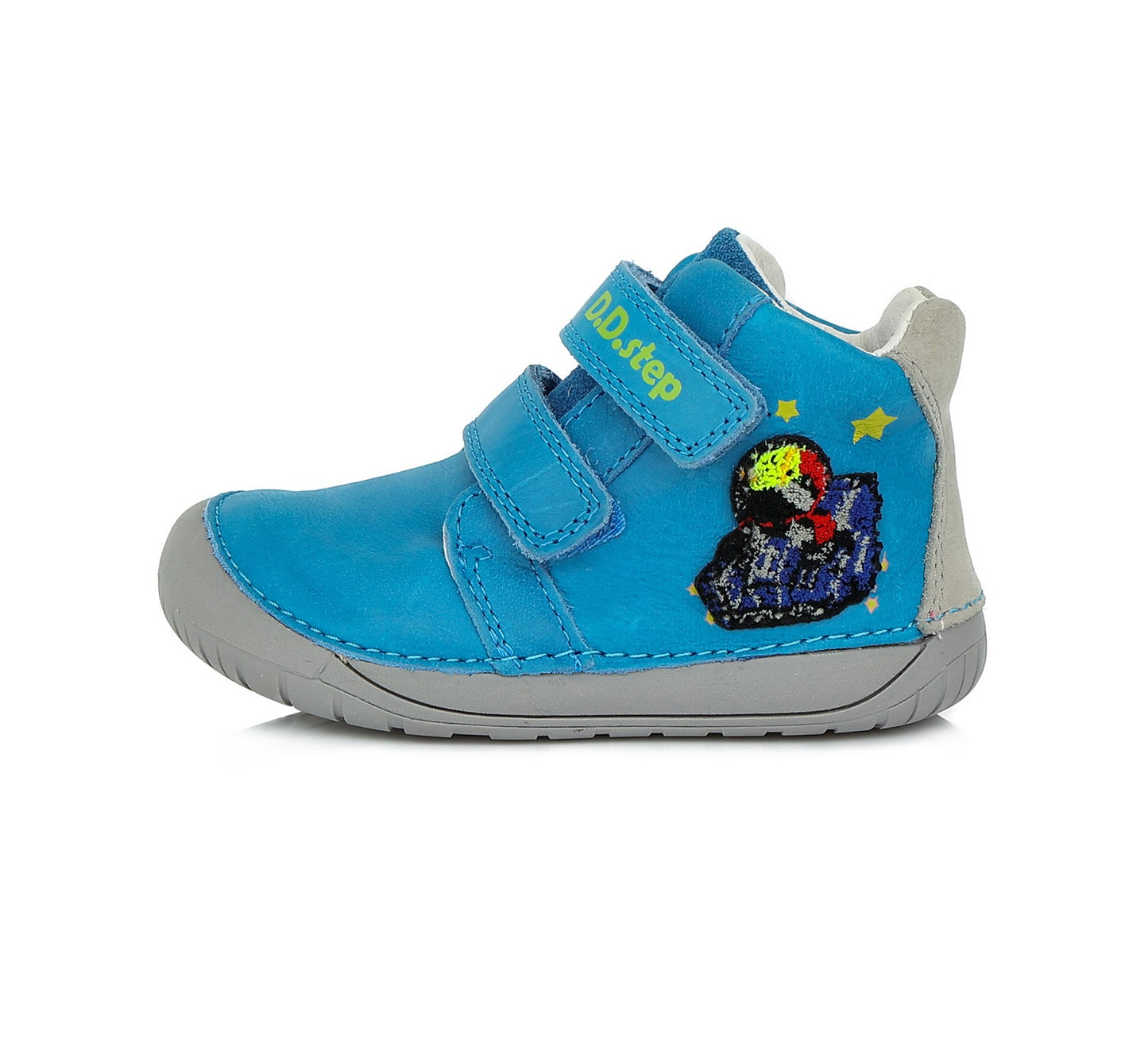 Barefoot light blue shoes 20-25 d. S070974A