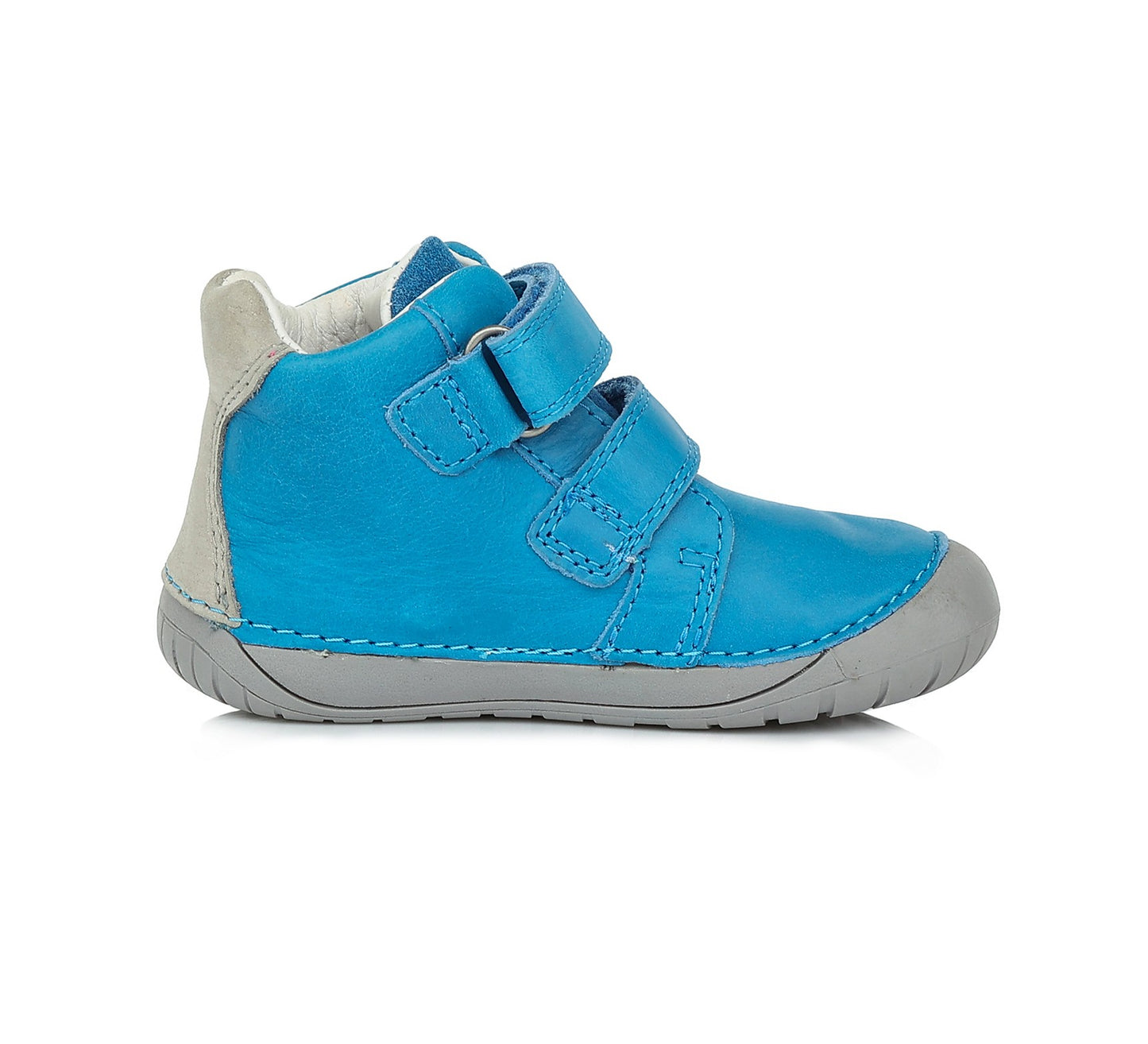 Barefoot light blue shoes 20-25 d. S070974A