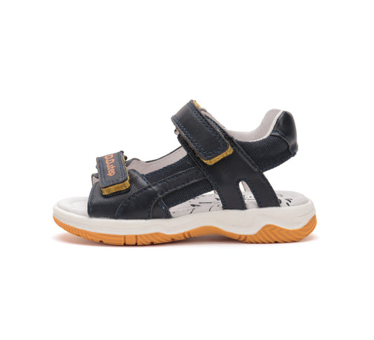 Black sandals 25-30 d. G103-51371AM 