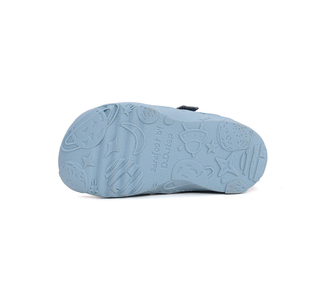 D.D.Step barefoot sandals for boys blue H077-61288