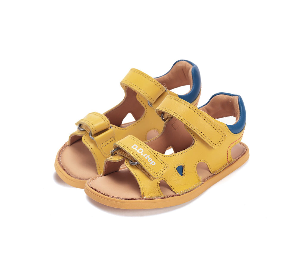 D.D.Step barefoot босоножки для мальчиков желтые G076-61262AL