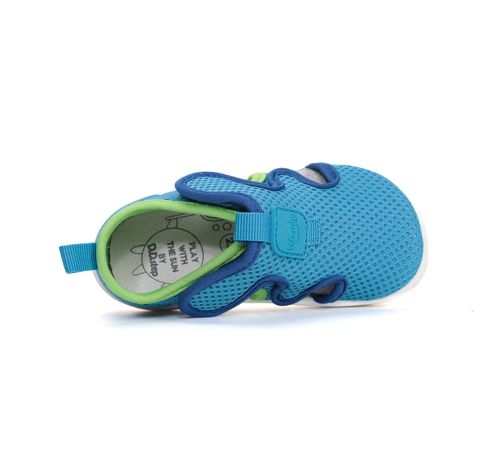 D.D.Step barefoot boys' quick dry sandals G093-61211L