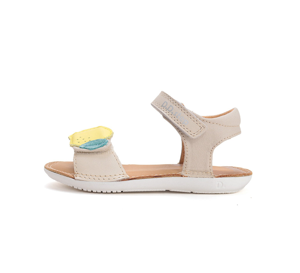 D.D.Step Girls' Sandals Cream G080-61519L