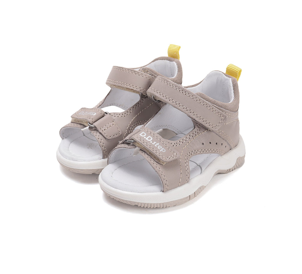 D.D.Step Sandals for Girls Cream G103-61588FL